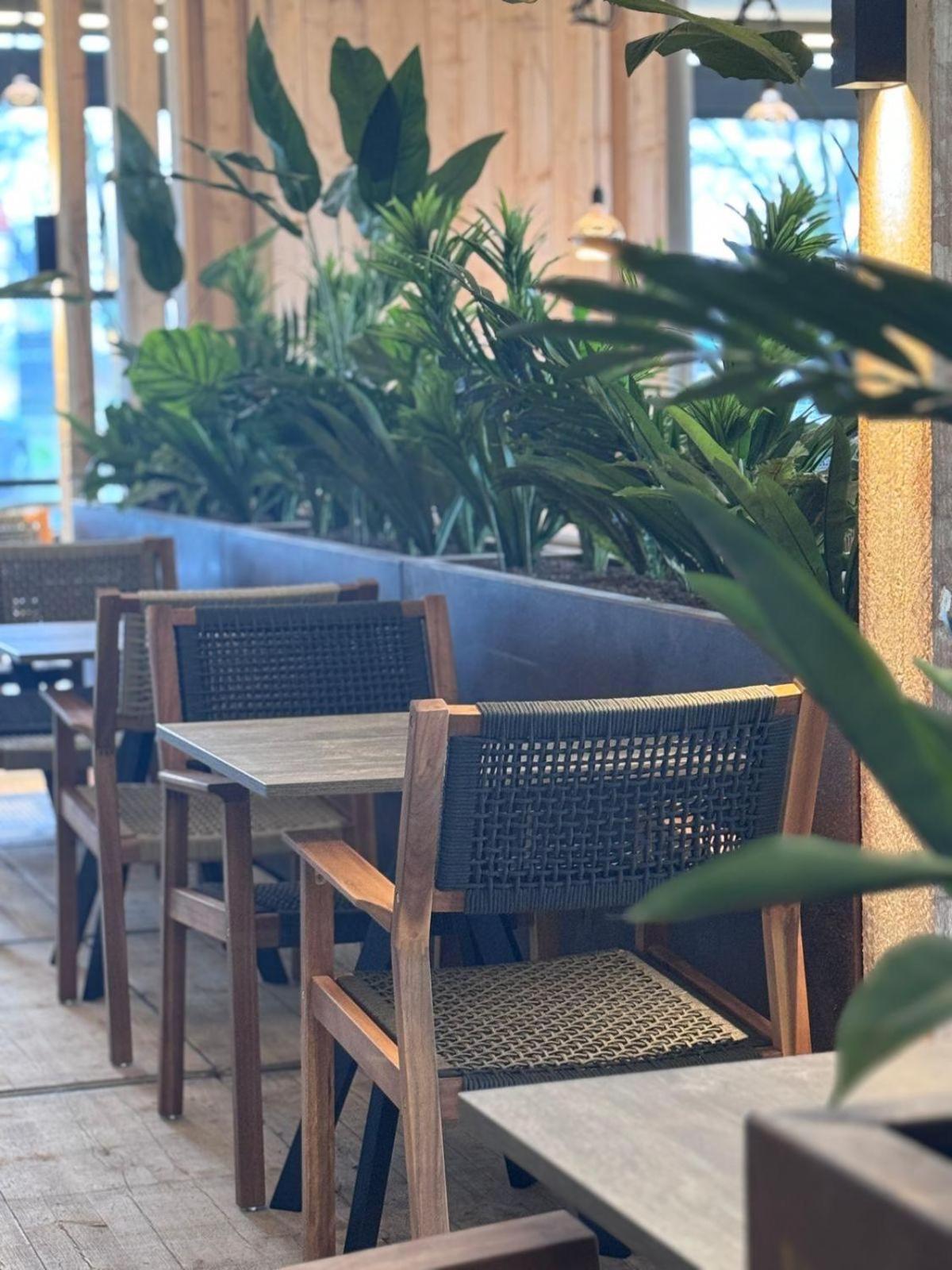 Hotel Amani - Aap Lichtaart Exteriér fotografie